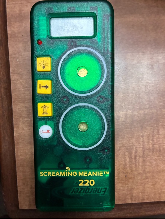Screaming meanie Other - 220 Electronic Repellent - Green
